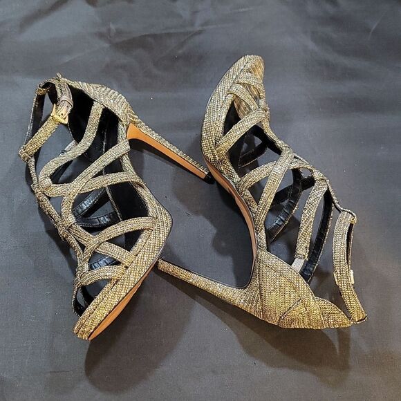 MICHAEL KORS WOMEN'S SANDRA GLITTER CAGED PLATFORM HEELS G1 - Picture 6 of 16